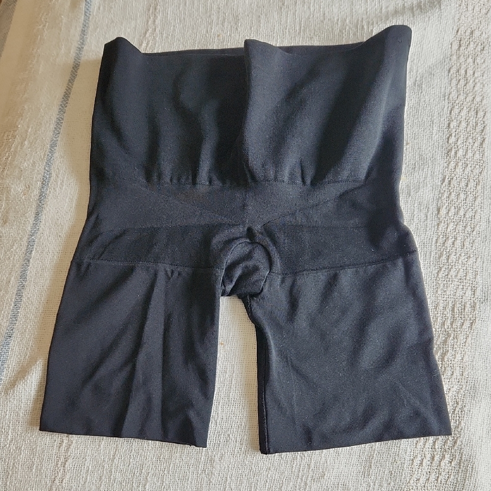 Assets By Spanx Shaping Shorts
